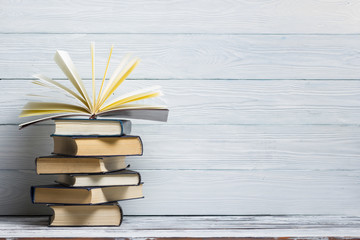 幼儿园小班教案《认识水果》