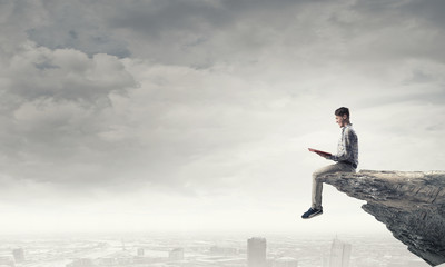 哪一年北师大中国公益研究院生命关怀研究中心成立